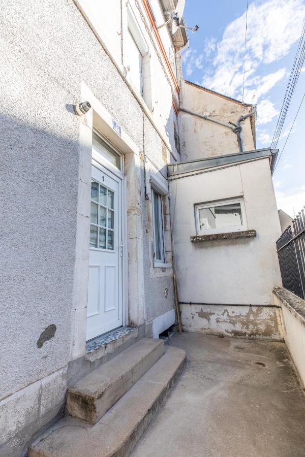 Cosy T2 Renove, Proche Centre-Ville-Fibre/Netflix Montluçon Dış mekan fotoğraf